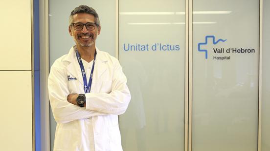 Dr. Carlos Molina
